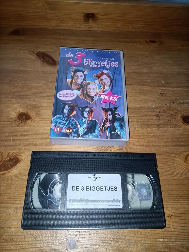 K3 en de 3 biggetjes vhs videoband Originals, Cd's en Dvd's, Alle leeftijden, Ophalen of Verzenden, Zo goed als nieuw, Kinderprogramma's en -films