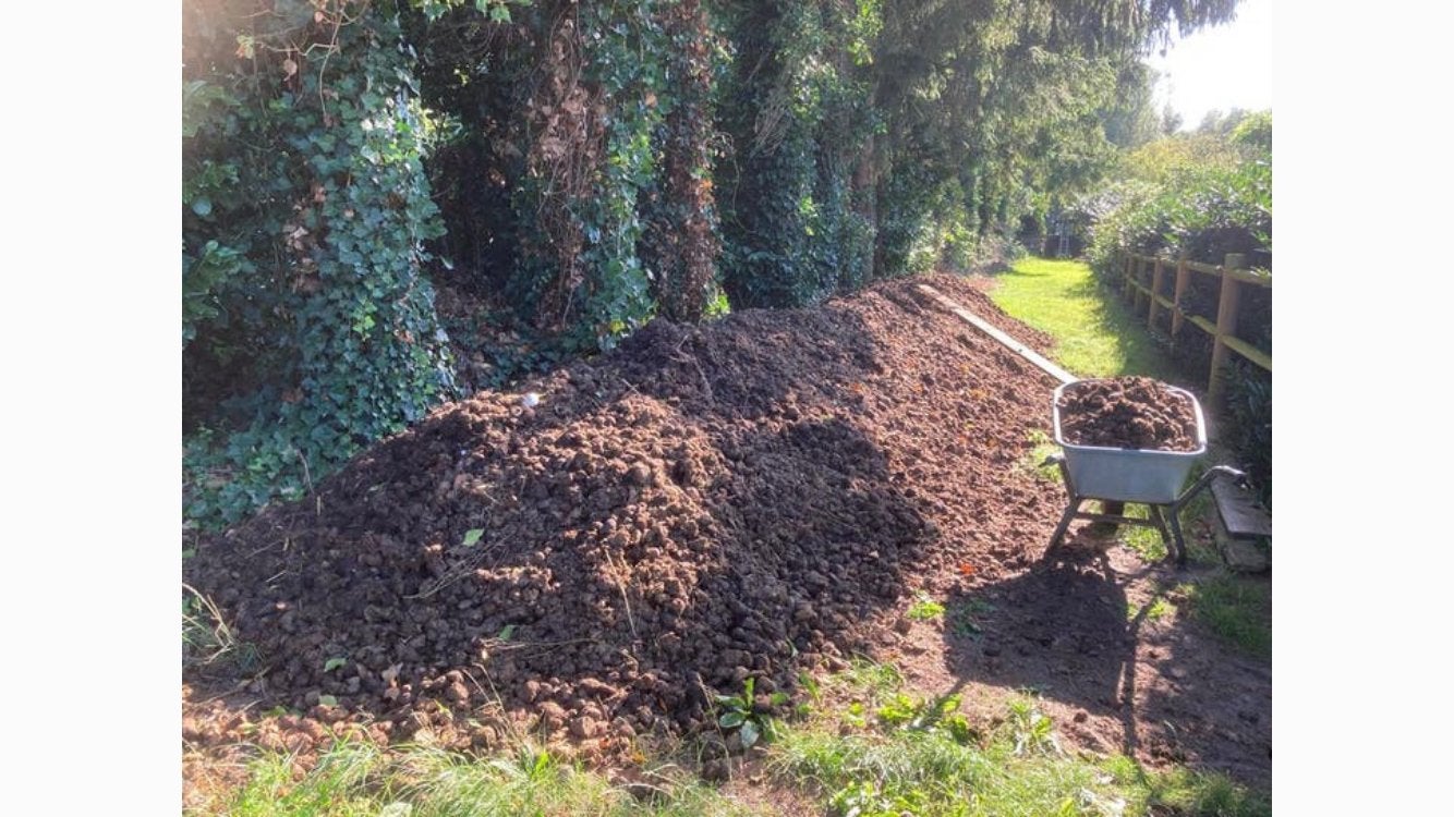 Gratis zuivere mest paardenmest compost voor de moestuin, Tuin en Terras, Aarde en Mest, Ophalen, Mest