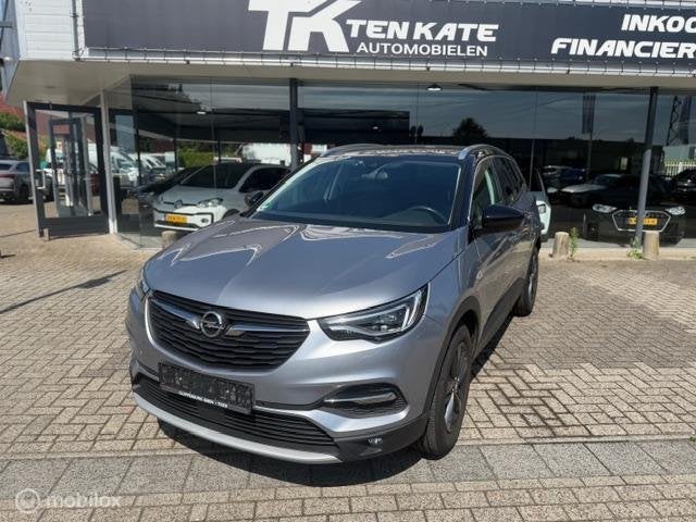 Opel Grandland X 1.2 Turbo Innovation, Auto's, Voorwielaandrijving, Gebruikt, 1199 cc, Automatische klimaatregeling