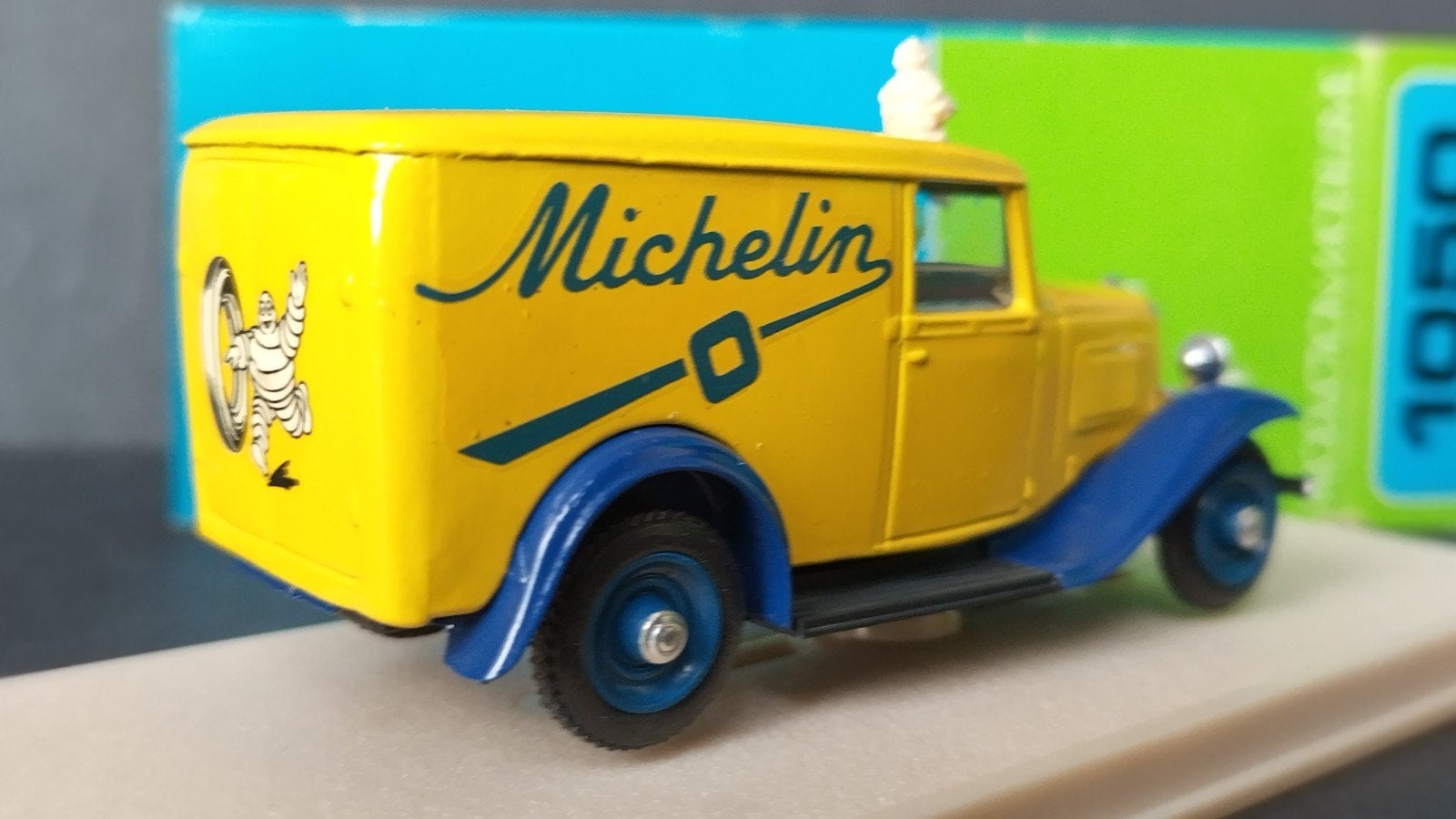 Citroen 500 Kgs 1934 Michelin 1:43 Eligor Pol, Overige merken, Auto, Verzenden, .