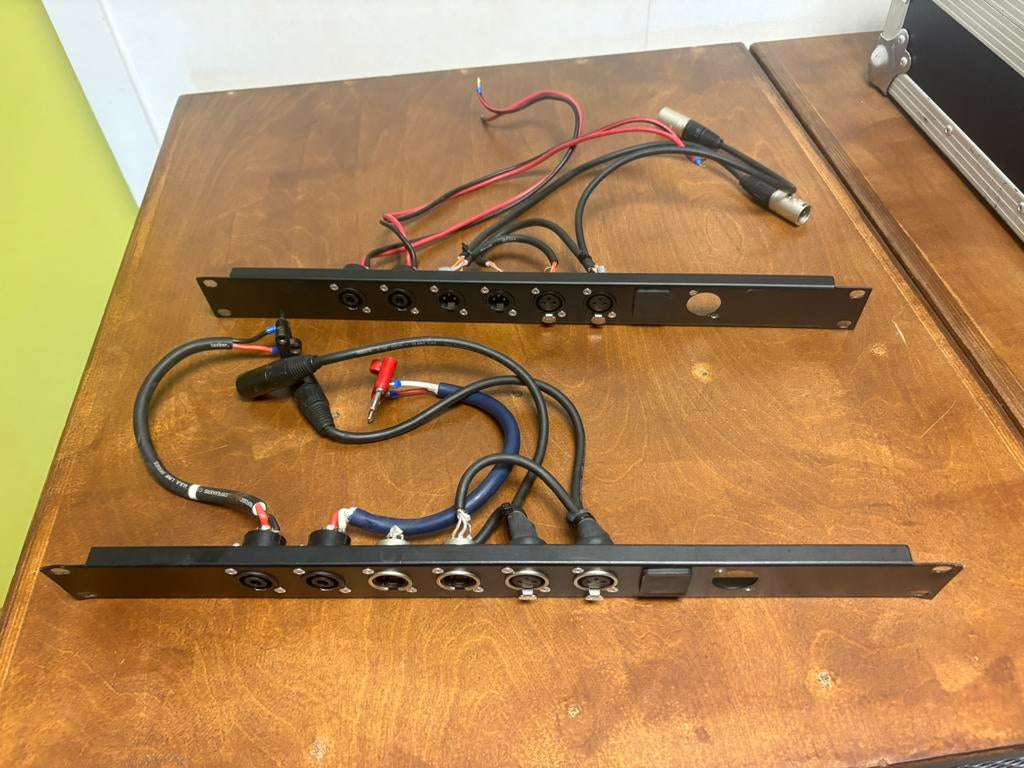 2 x patch panel: SpeakON + XLR (19” rack mounted), Ophalen, Zo goed als nieuw