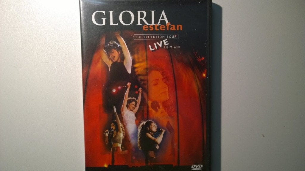 Gloria Estefan - The Evolution Tour Live In Miami (DVD), Cd's en Dvd's, Alle leeftijden, Ophalen of Verzenden, Zo goed als nieuw