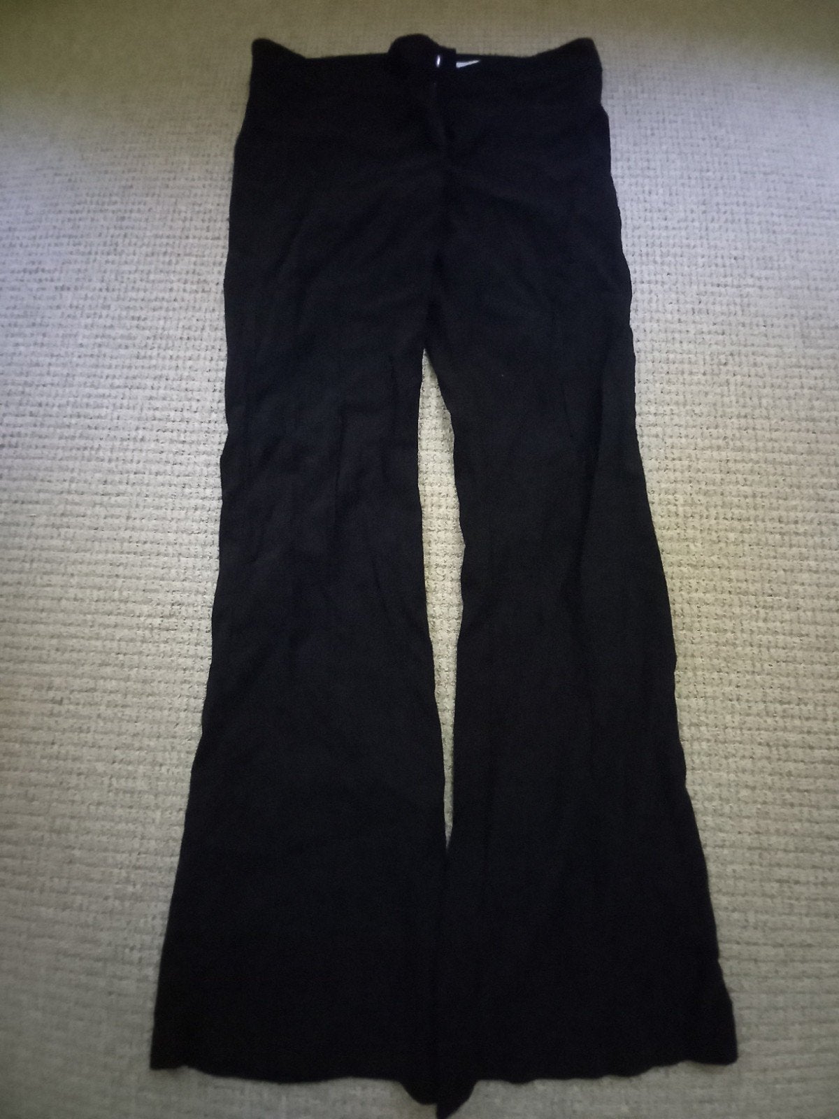 Tijdloze Zwarte Broek - Bershka, Zwart, Maat 36 (S), Lang, Gedragen