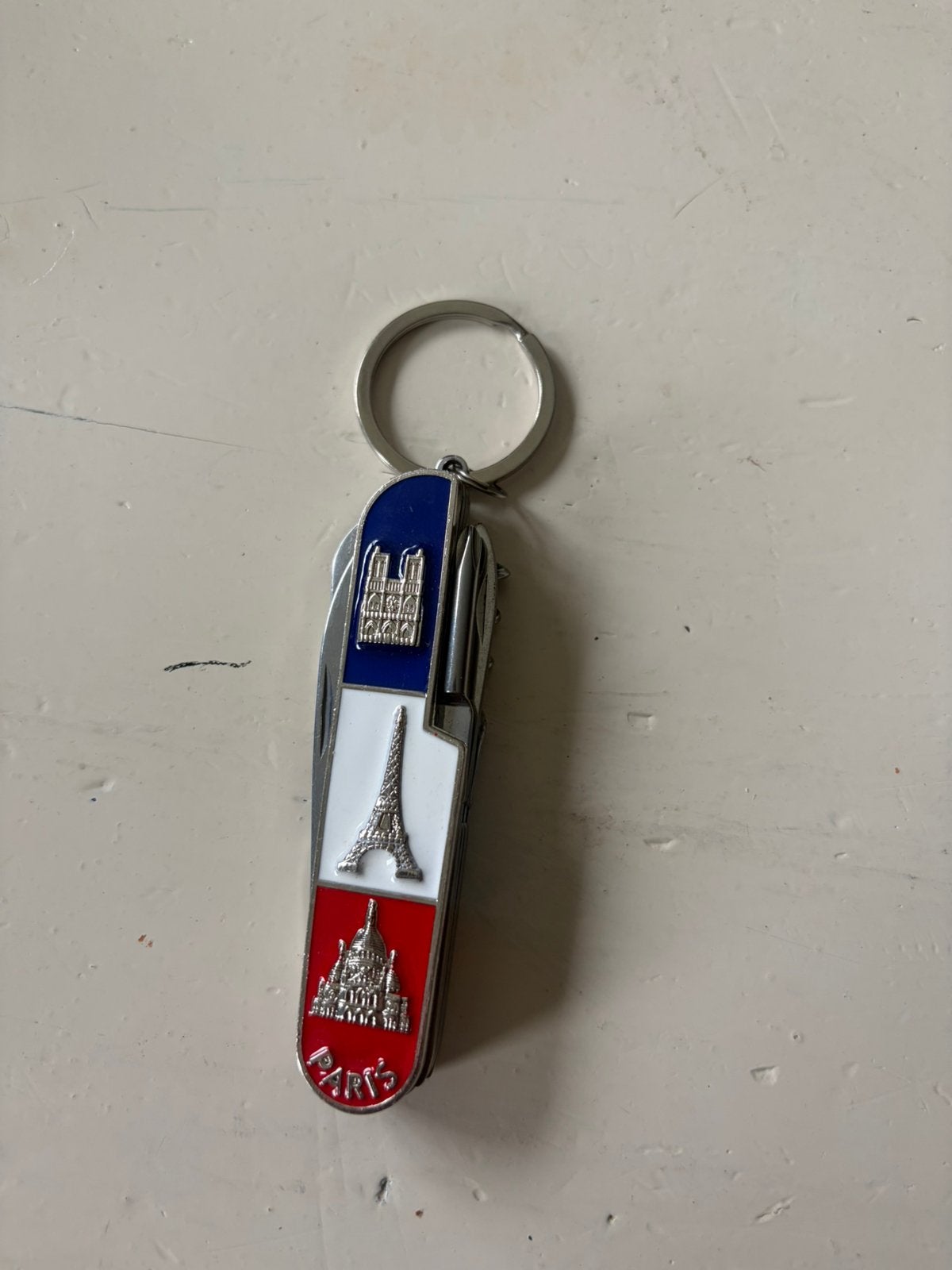 Multitool zakmes parijs, Ophalen of Verzenden, Zo goed als nieuw