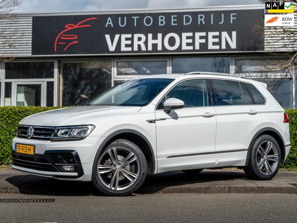 Volkswagen Tiguan 1.4 TSI R-LINE - VIRTUAL DASH FACE LIFT -, Voorwielaandrijving, 125 pk, Gebruikt, 4 cilinders