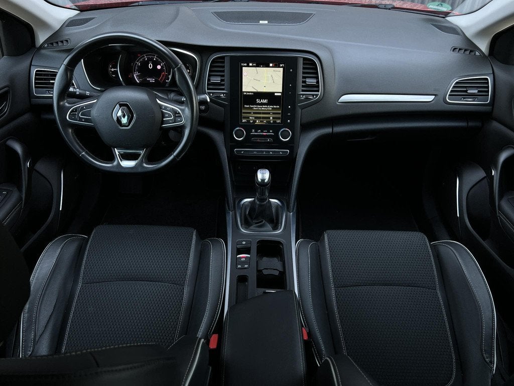 Renault Mégane 1.3 TCe GT-Line 163pk | BOSE | LED | CarPlay, Stof, Gebruikt, Euro 6, 4 cilinders
