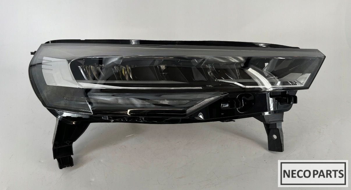 RENAULT CAPTUR FACELIFT FULL LED KOPLAMP 260107674R, Gebruikt, -, Renault, -