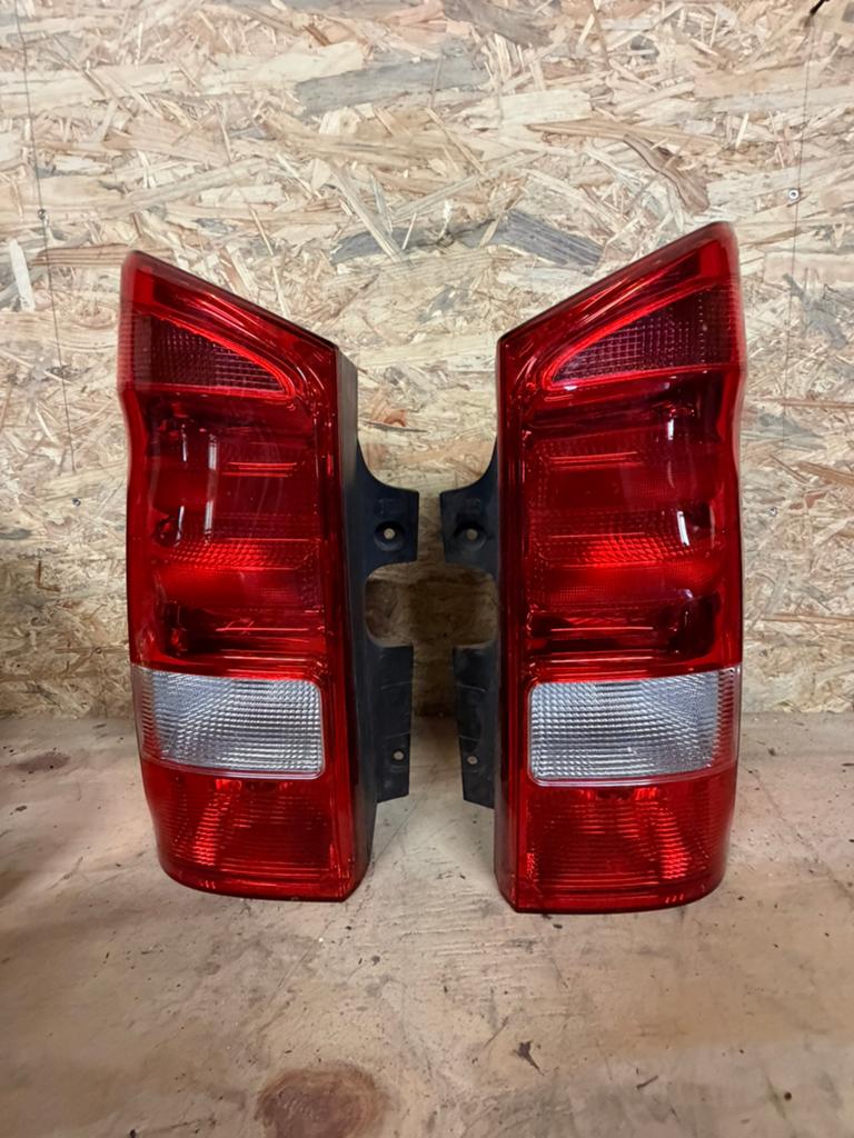 Mercedes vito Achterlichten Orgineel, Ophalen