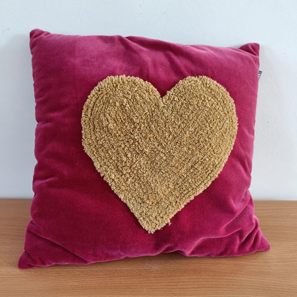 In The Mood | Kussen Hart | Roze | 40x40cm