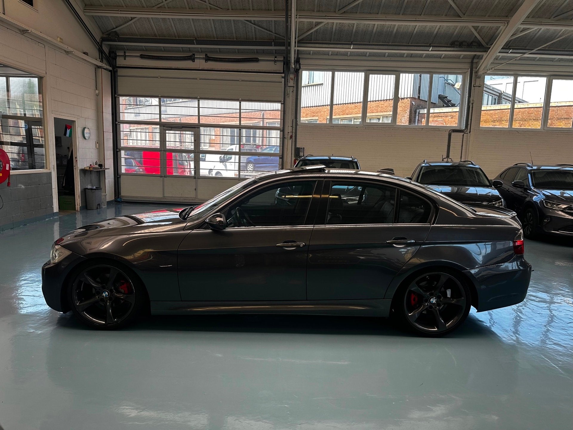 BMW 3-serie 325i Dynamic Executive, 745 kg, Achterwielaandrijving, Gebruikt, 2497 cc