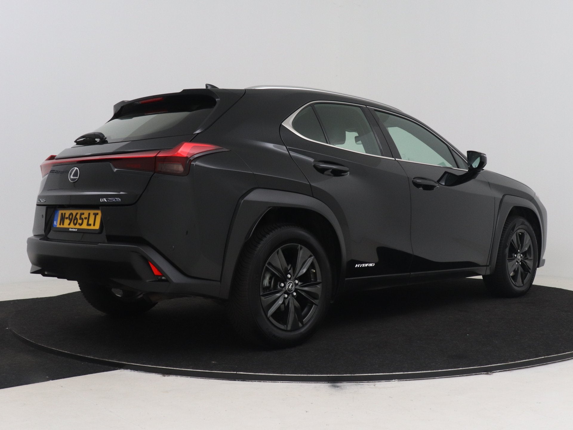 Lexus UX 250h | Dealer onderhouden | Stoel+stuurverwarming |, Auto's, Lexus, 12 maanden, Gebruikt, 4 cilinders, Zwart