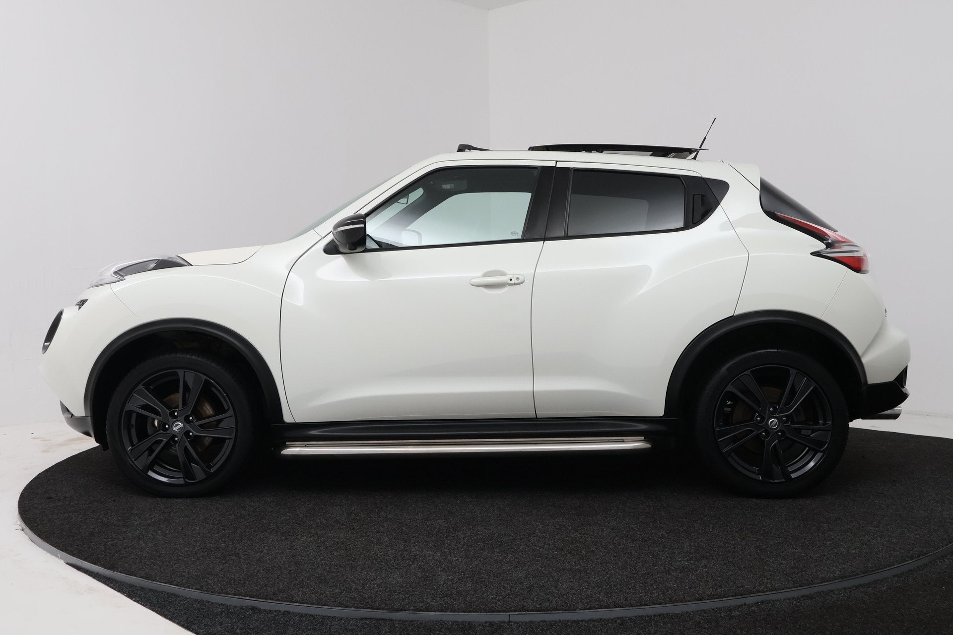 Nissan Juke 1.2 DIG-T S/S Tekna (NAVIGATIE, CAMERA, STOELVER, Voorwielaandrijving, 639 kg, Automatische klimaatregeling, 116 pk