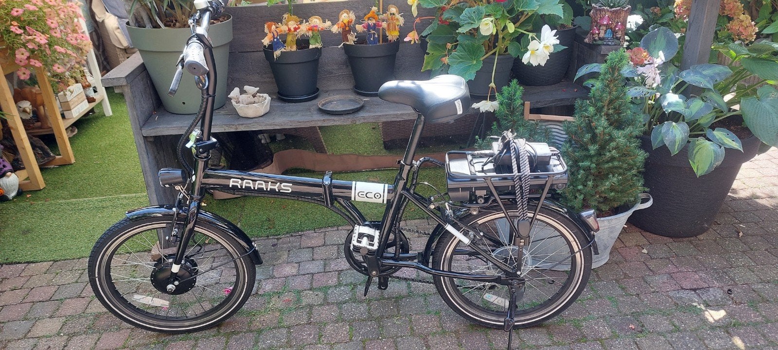 raaks eco vouwfiets 13 maanden oud  zo goed als nieuw, Fietsen en Brommers, Fietsen | Vouwfietsen, Ophalen