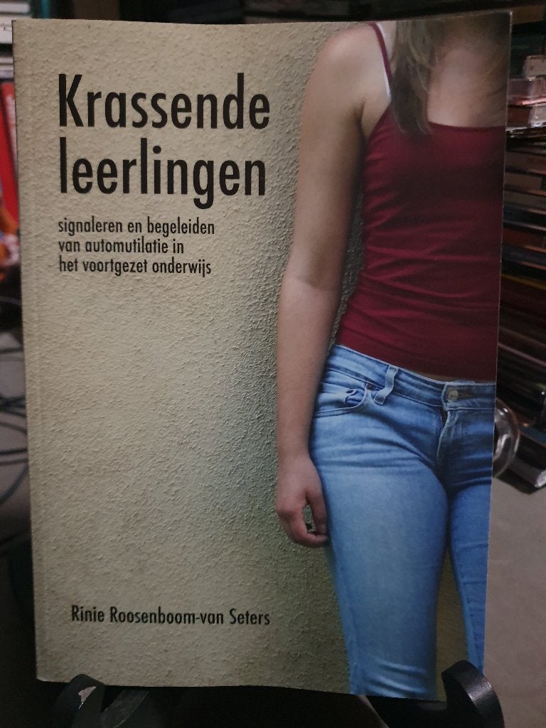 Krassende leerlingen - automutilatie in het onderwijs, Ophalen, Beta, Zo goed als nieuw, HBO
