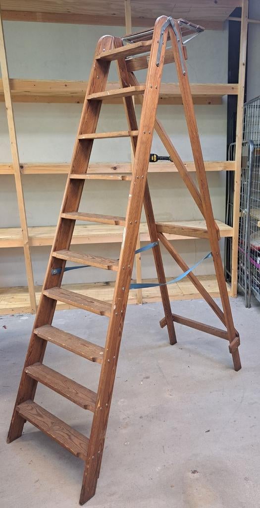 Schilderstrap houten, Ophalen, Gebruikt, Ladder, Opvouwbaar of Inschuifbaar