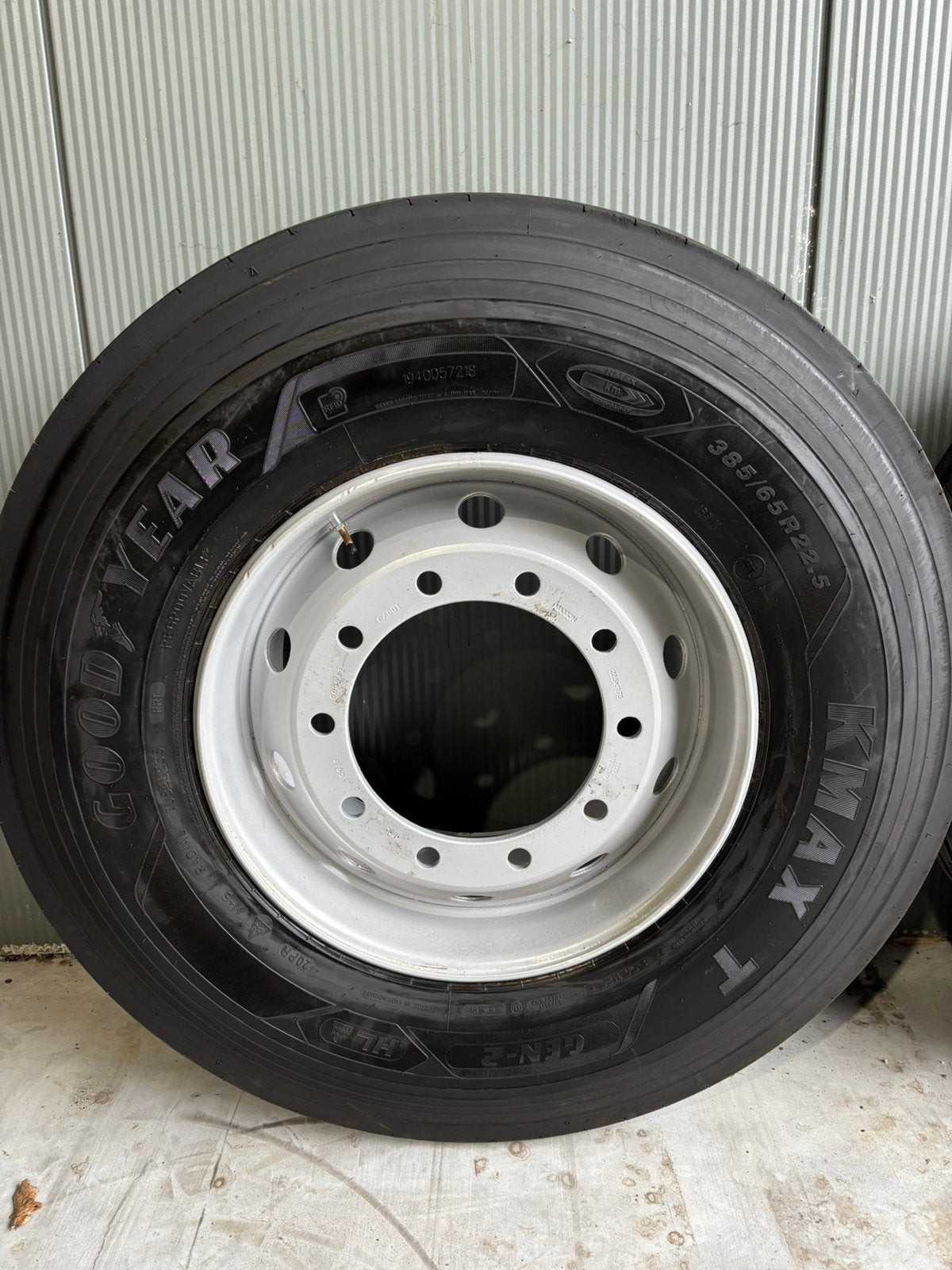 8x 385-65R22.5 trailerbanden Michelin Goodyear op velg zgan., Ophalen, Nieuw, Overige merken