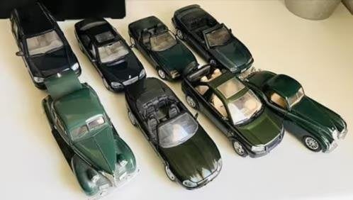 10 groene schaal 1:24 auto’s, Ophalen of Verzenden, Zo goed als nieuw, Auto, Overige merken