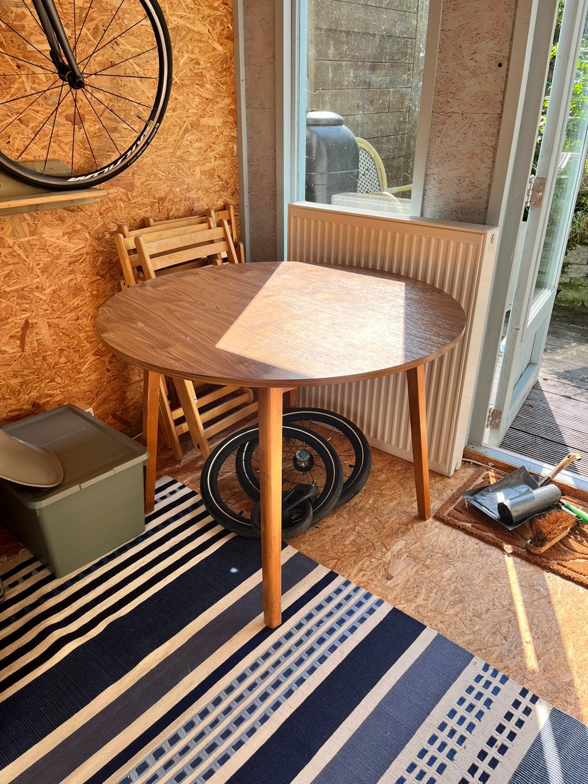 Ronde eetafel fineer, Huis en Inrichting, Ophalen, Gebruikt