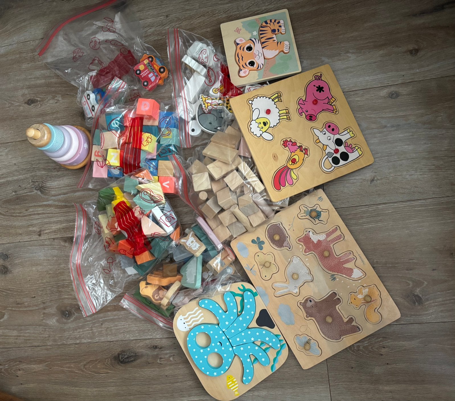 Te koop houten blokken, puzzels etc, Ophalen, Zo goed als nieuw