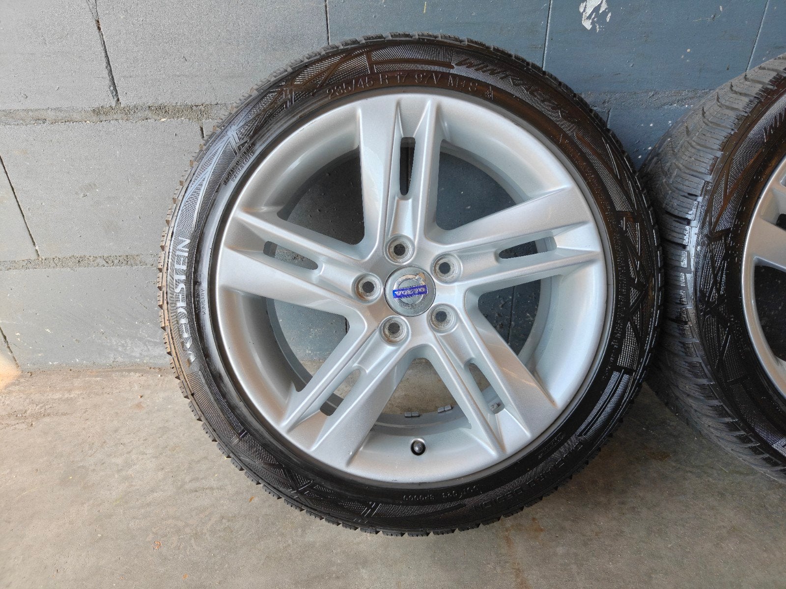 17" Originele Volvo V60 V70 Winterset "Sadia", Gebruikt, Banden en Velgen, Onbekend, 17 inch