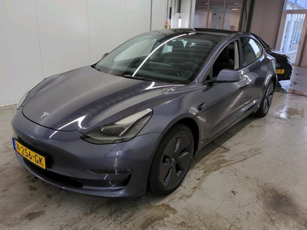 Tesla Model 3 Long-Range AWD 351pk 75 kWh 90,7% SoH FACELIFT, Auto's, Automaat, Gebruikt, Zwart, Origineel Nederlands
