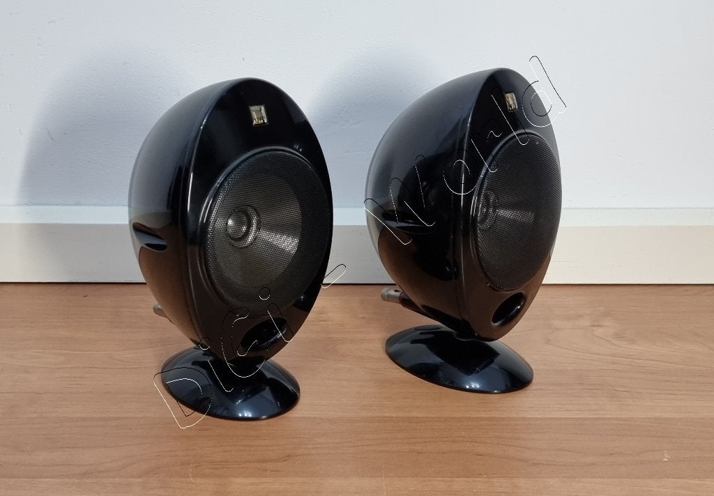 KEF befaamde Eitjes, Inclusief muurbeugels, Stereo speakers, Ophalen of Verzenden, Zo goed als nieuw