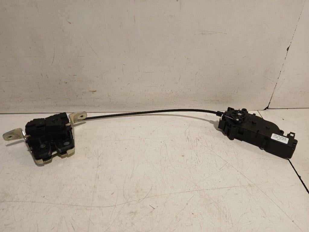 Slot mechaniek kofferdeksel achterklep elektrisch Mercedes-B, Onderdelen@venauto.nl, Van der Ven Autorecycling B.V., Gebruikt