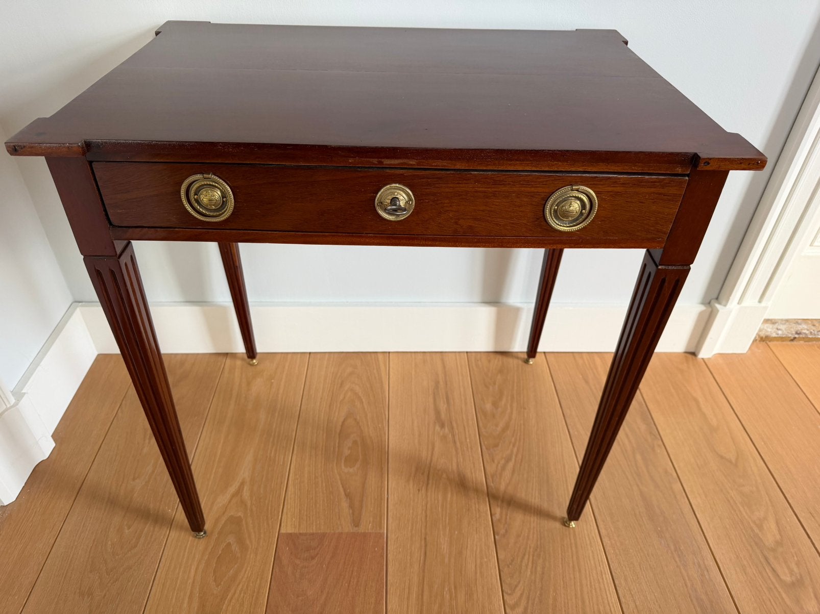 Antieke mahonie schrijftafel Lodewijk XVI sidetable, Ophalen