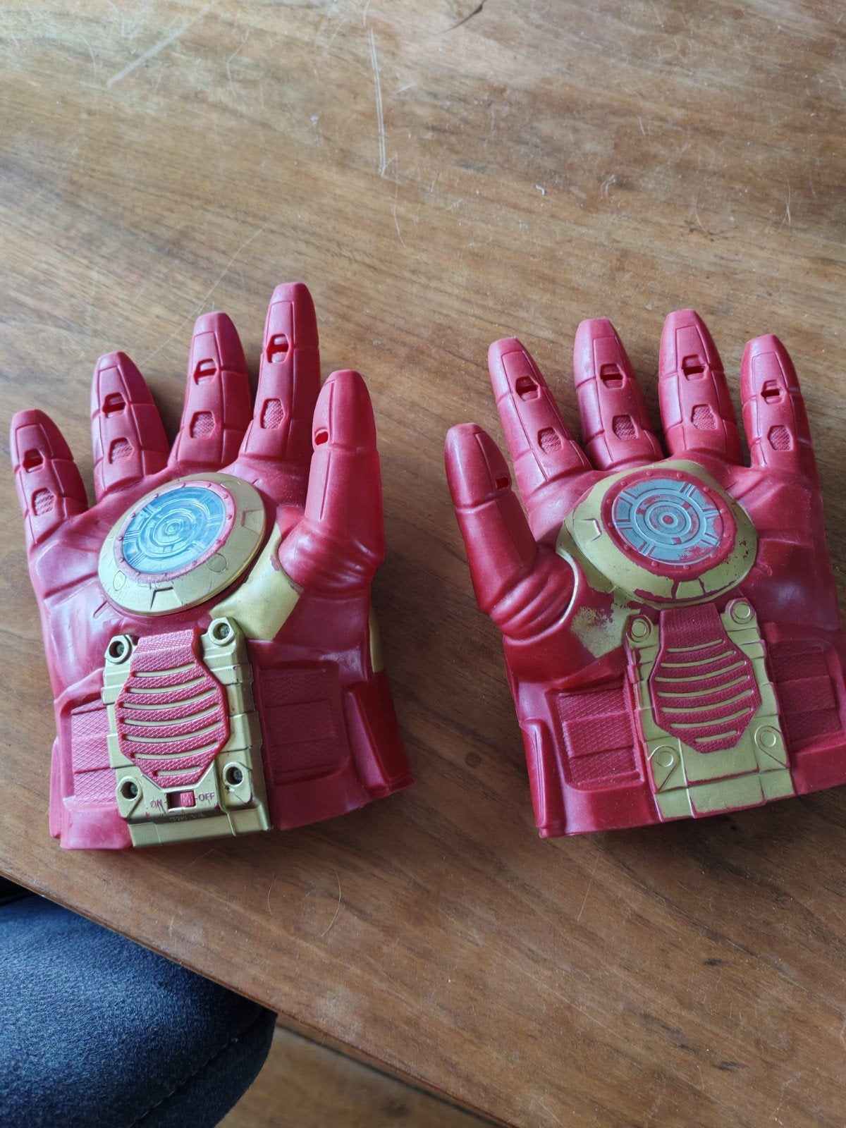 Marvel Iron Man Handschoenen - Speelgoed, Ophalen, Gebruikt