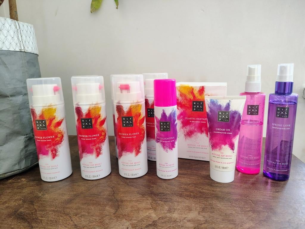 Rituals of Holi shower flower, deo, body mist, cream, masker, Sieraden, Tassen en Uiterlijk, Uiterlijk | Lichaamsverzorging, Ophalen of Verzenden