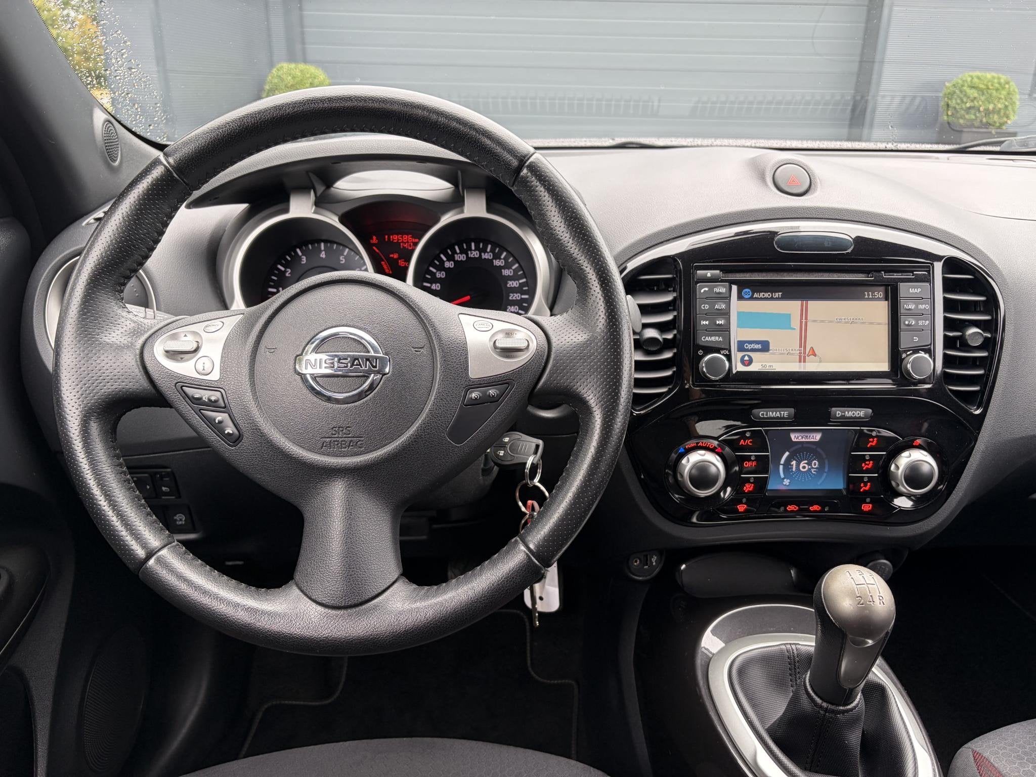 Nissan Juke 1.6 Connect Edition ✓1e Eigenaar✓Navi✓Came, Auto's, Voorwielaandrijving, Euro 5, Stof, 610 kg