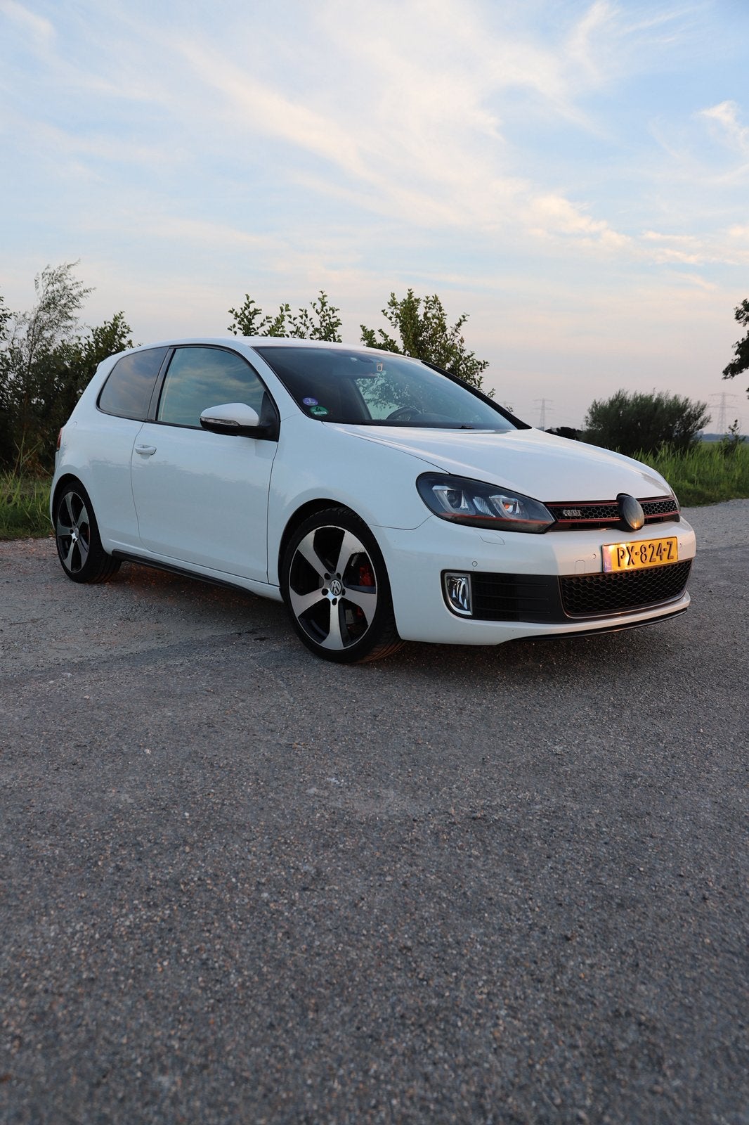 Volkswagen Golf 2.0 GTI 155KW DSG 2011 Wit, Euro 5, Stof, 4 cilinders, Wit