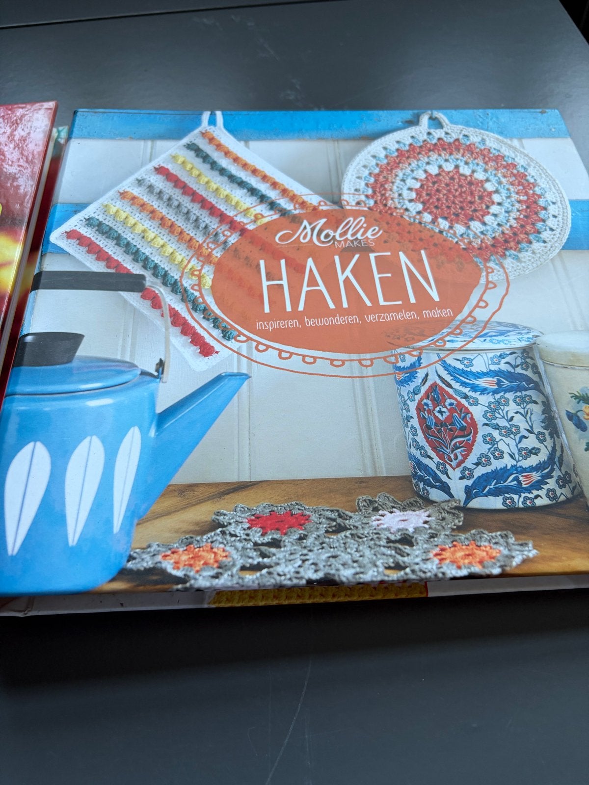 Het nieuwe haken en Mollie makes haken, Ophalen of Verzenden, Zo goed als nieuw, Breien en Haken
