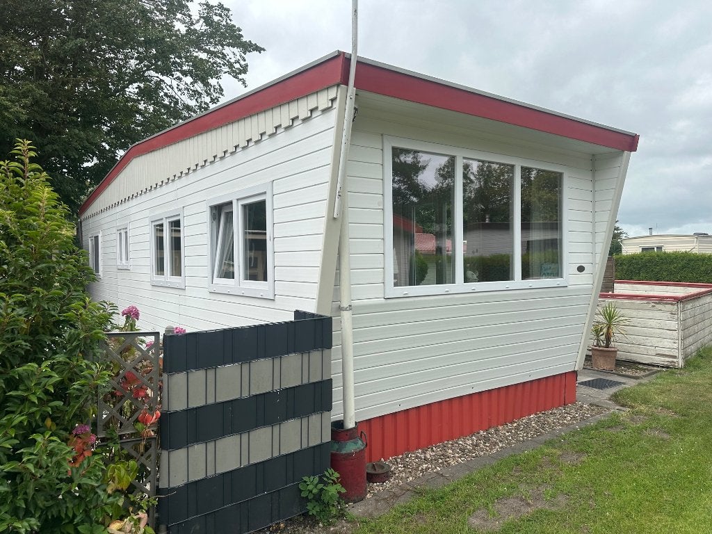 Kunststof Chalet 2 slpk. dubbelglas incl. transport NL ♦️, Tot en met 4