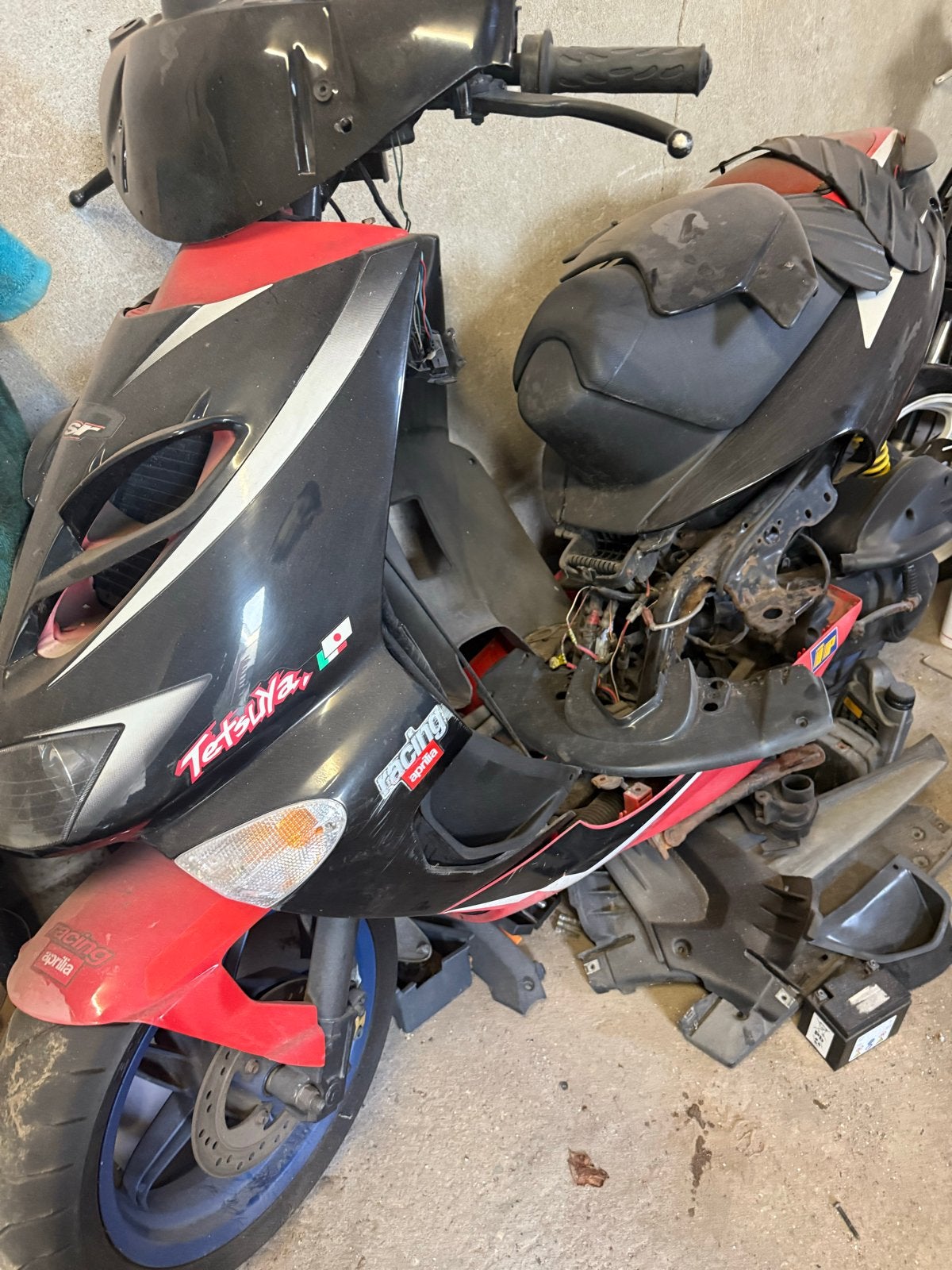 Aprilia SR - Start wel, moet nog gemonteerd worden, Fietsen en Brommers, Ophalen, Gebruikt, Tweetakt, SR 50