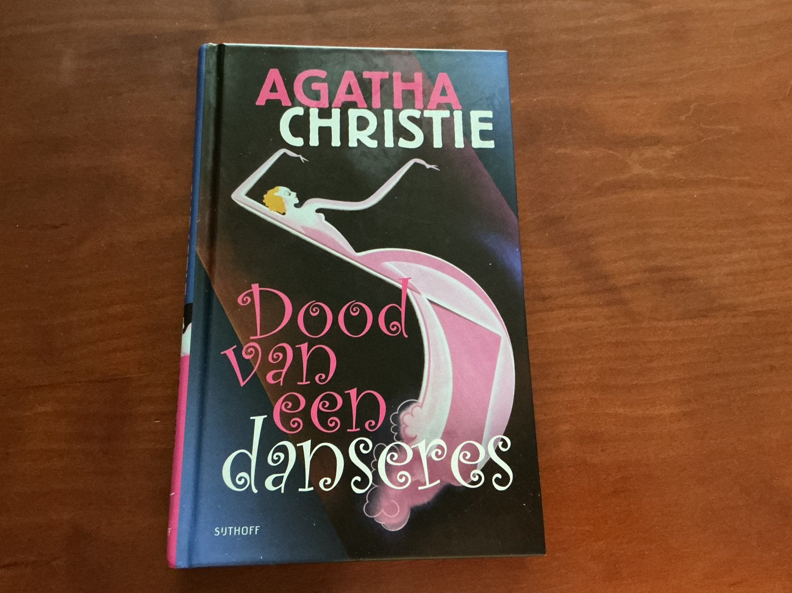 Agatha Christie - Dood van een danseres, Ophalen of Verzenden, Zo goed als nieuw, Agatha Christie