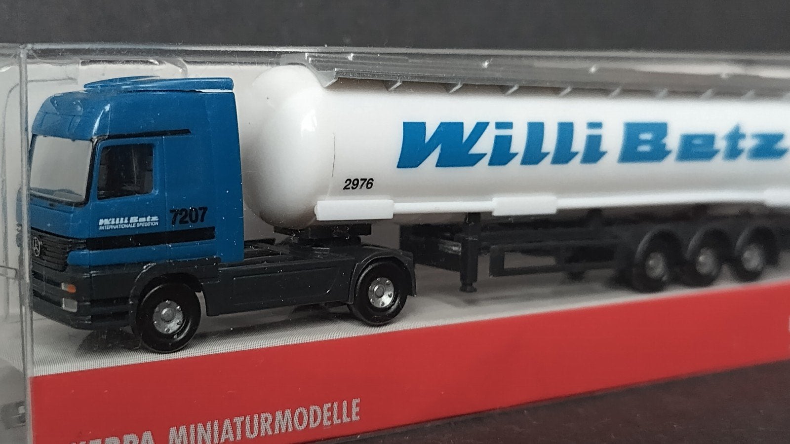 Mercedes Benz Actros Willi Betz Tanker 1:160 N Herpa Pol, Hobby en Vrije tijd, Modelauto's | Overige schalen, Verzenden, Nieuw