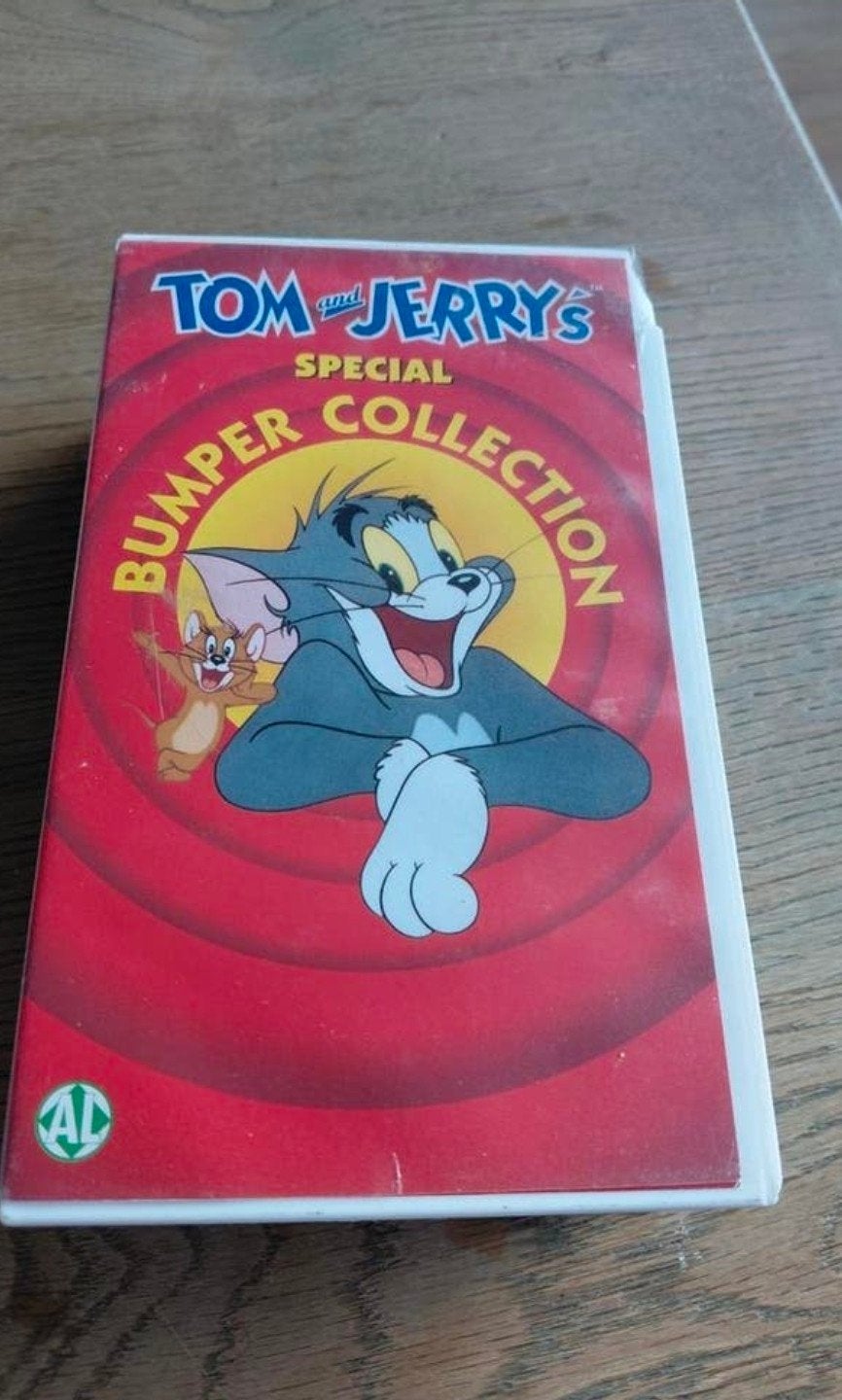 Tom & Jerry special bumper collection dubbel vhs box., Boxset, Gebruikt, Tekenfilm, Alle leeftijden