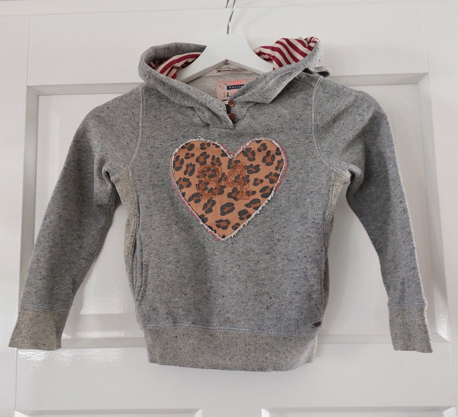 Scotch R'belle hoodie maat 104 met glittertjes in de stof, Kinderen en Baby's, Kinderkleding | Maat 104, Gebruikt, Meisje, Trui of Vest