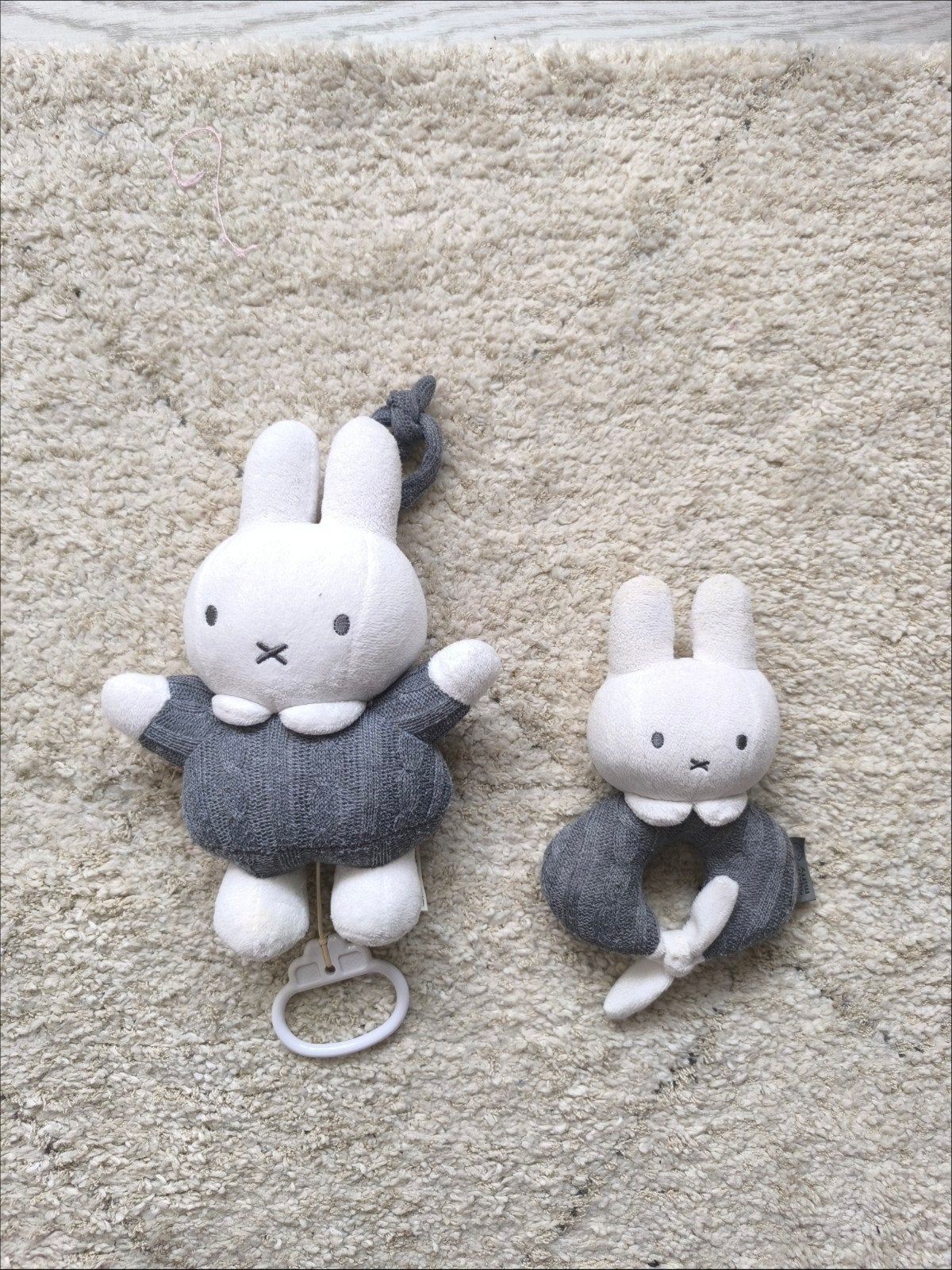 Nijntje knuffel met muziekdoosje en trui, Overige merken, Konijn, Nijntje, Ophalen of Verzenden