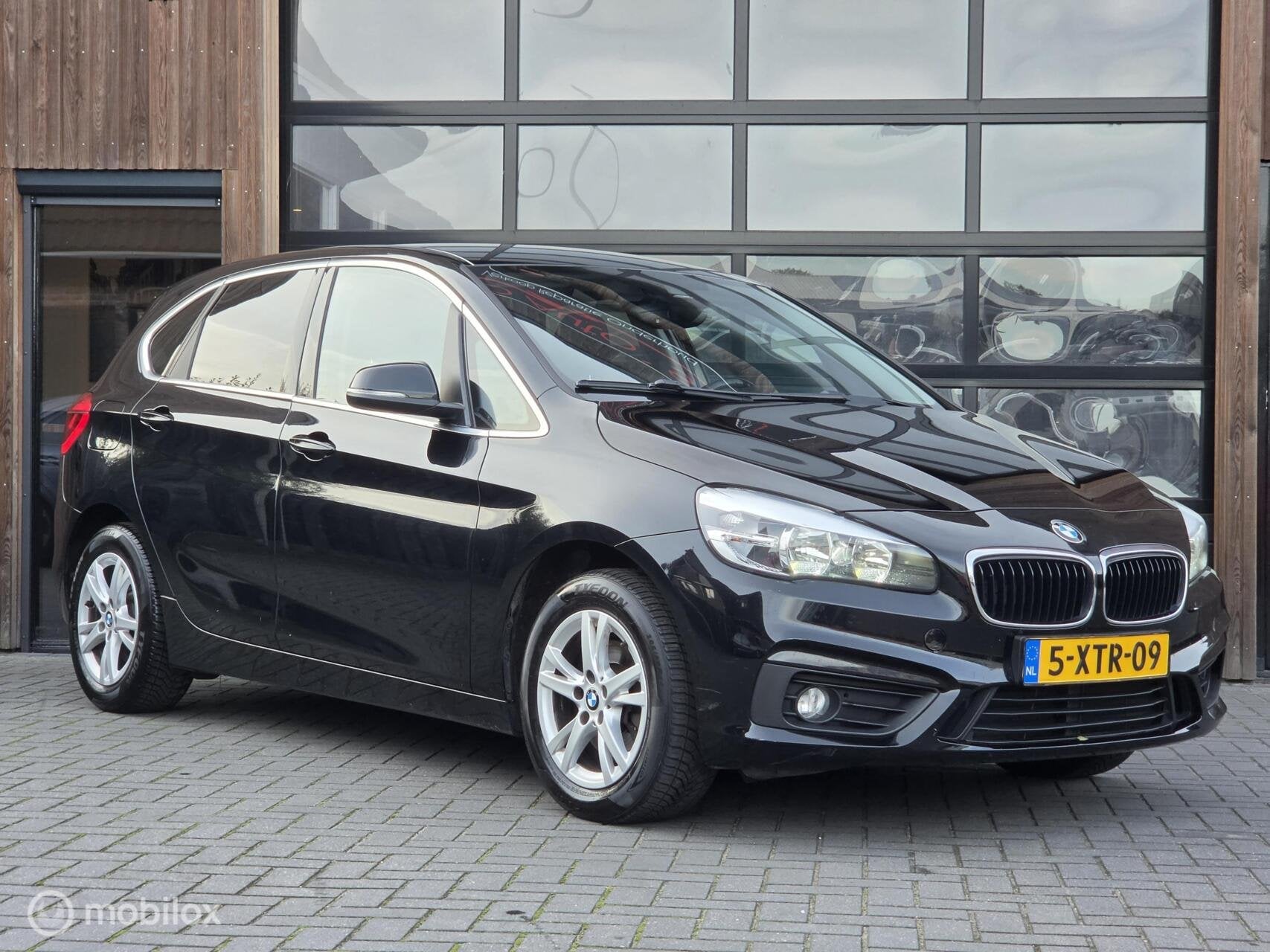 BMW 2-SERIE ACTIVE TOURER 218D 2.0 EURO6 NAVI STOELVERW TREK, Auto's, Voorwielaandrijving, Stof, 150 pk, Zwart