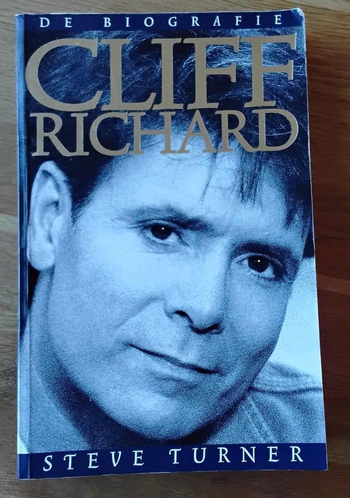 Cliff Richard - De Biografie door Steve Turner, Boeken, Overige, Ophalen of Verzenden, Zo goed als nieuw, Steve Turner