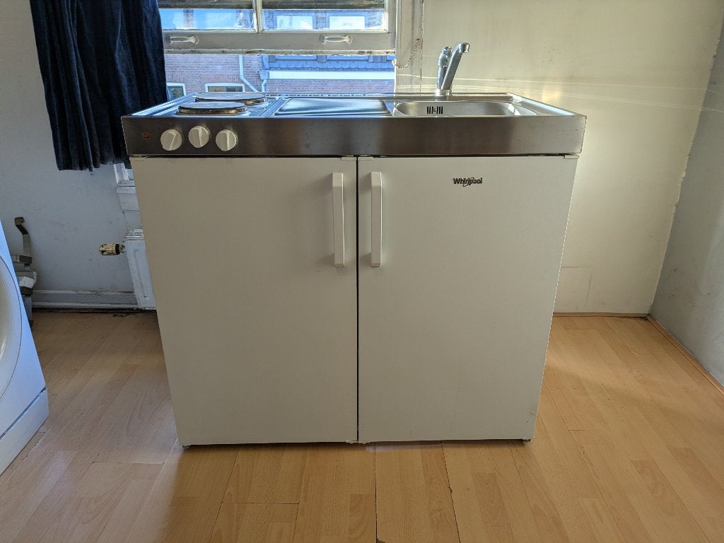 Kitchenette van Whirlpool, Ophalen, Gebruikt, Wit, Enkelwandige keuken