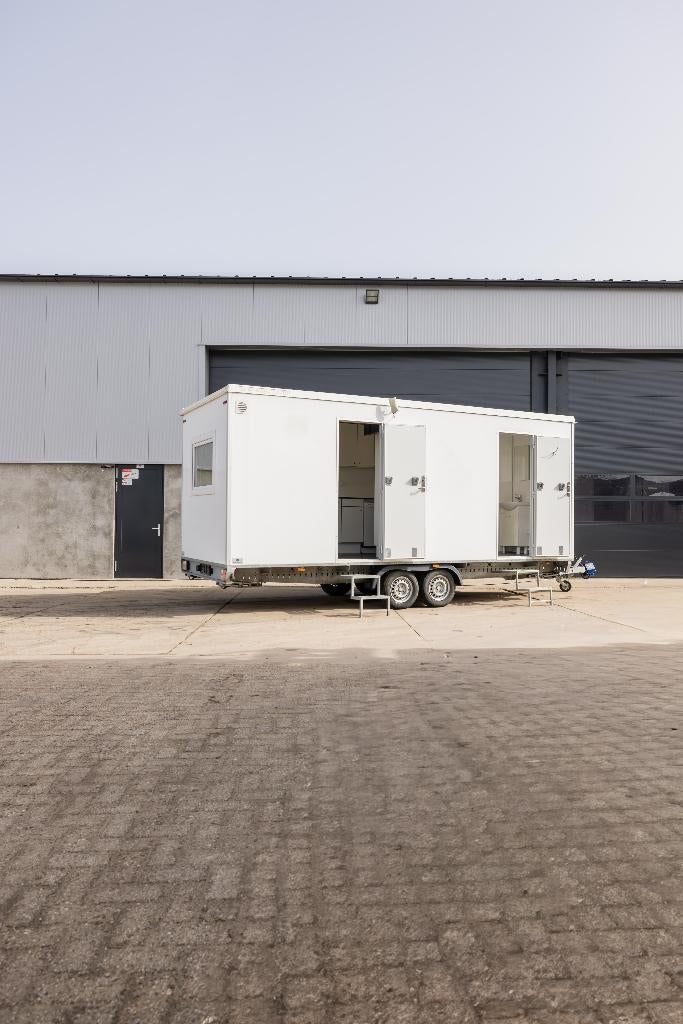 Mobiele keuken + badkamer unit TE HUUR, Ophalen