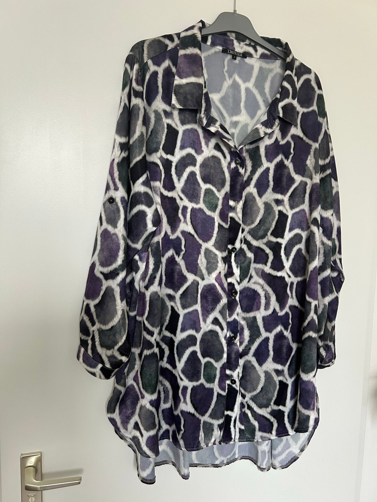 Twister Blouse met Giraffe Print - Maat 52/54, Kleding | Dames, Ophalen of Verzenden, Zo goed als nieuw, Paars, Blouse of Tuniek