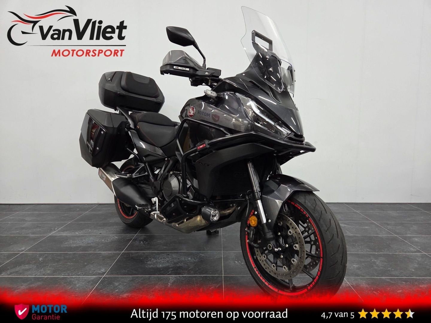 Nieuwstaat Full Option.! Honda NT1100 Black Edition bj 2023, Motoren, 2 cilinders, HONDA, Bedrijf, Onbekend