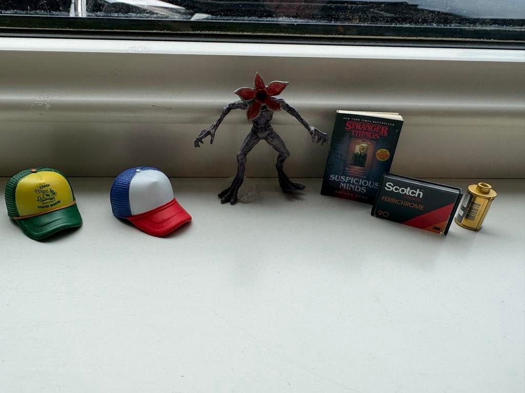 Stranger Things Mini Brands Setjes - Demogorgon & Accessoire, Ophalen of Verzenden, Nieuw