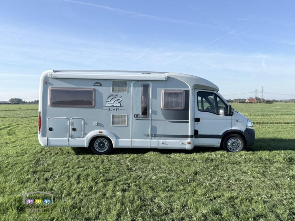 Knaus Sun Ti 650 MF | 2006 | Fransbed | Zonnepaneel | Luifel, Niet ingevuld, Bedrijf, Elektrische ramen, 7 tot 8 meter