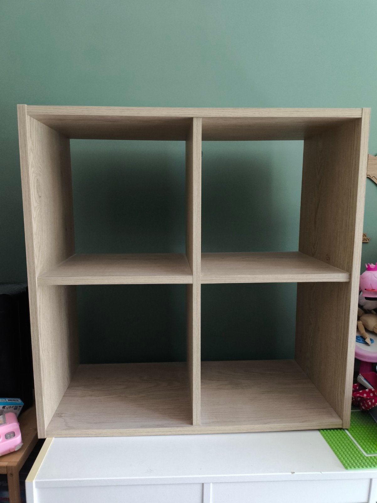 Bijna nieuw 4-vakken kast opberg niet Ikea kallax mdf, Met plank(en), Zo goed als nieuw, Minder dan 100 cm, Modern