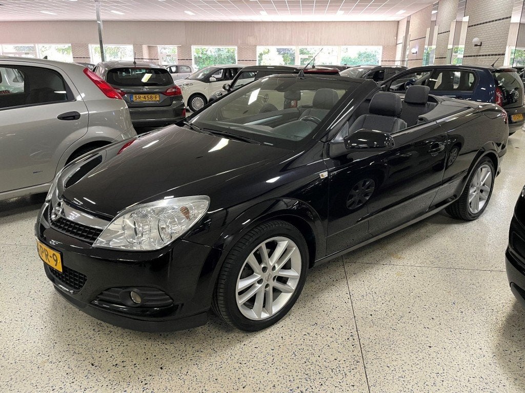 Opel ASTRA TwinTop Cabrio 1.8 Enjoy Airco Cruise Keyless Afn, Gebruikt, Huisgarantie, 4 cilinders, 4 stoelen